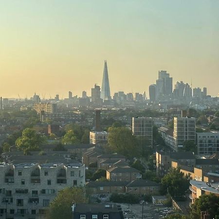 3 Bed Sky Apartment Se15 Peckham Лондон Екстериор снимка