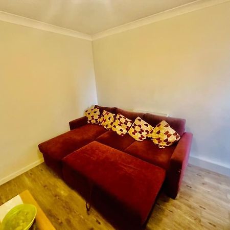 3 Bed Sky Apartment Se15 Peckham Лондон Екстериор снимка